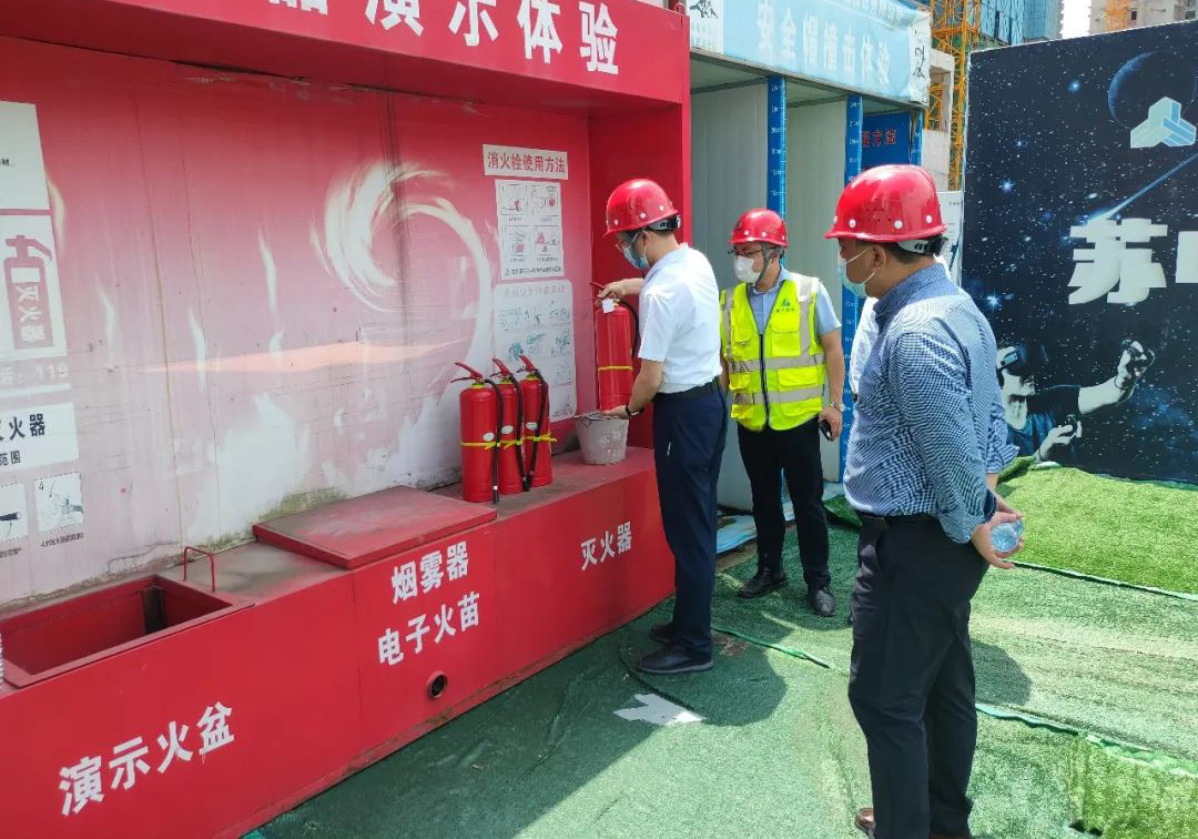 �˴���ί��ί���M�������L(zh��ng)����ӿ���(du��)�z�鹫˾������P�����(xi��ng)Ŀ��ȫ���a(ch��n)����